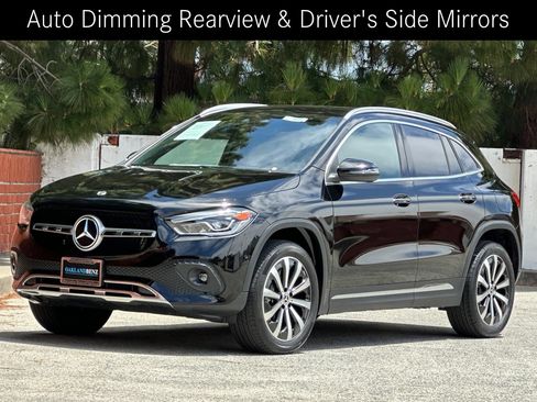 Certified 2023 Mercedes-Benz GLA 250 w/ Premium Package image 12