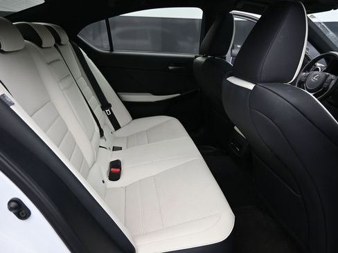 Used 2021 Lexus IS 350 F Sport w/ Navigation Package RWD image 10