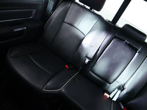 Used 2016 RAM 1500 Limited AWD/4WD image 12
