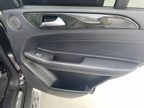 Used 2017 Mercedes-Benz GLE 43 AMG 4MATIC image 33
