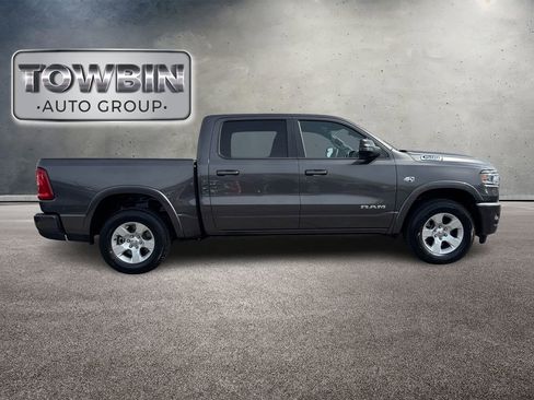 Used 2026 RAM 1500 Big Horn AWD/4WD image 4
