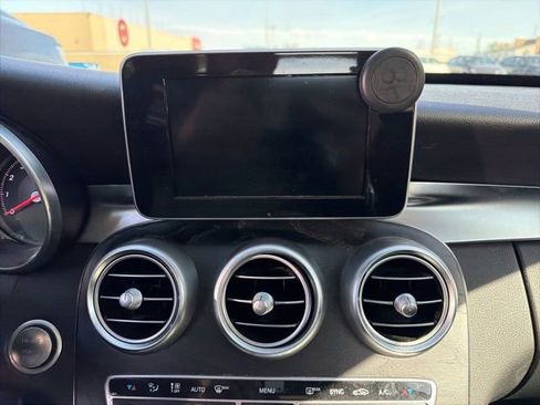 Used 2017 Mercedes-Benz C 300 4MATIC Sedan image 20