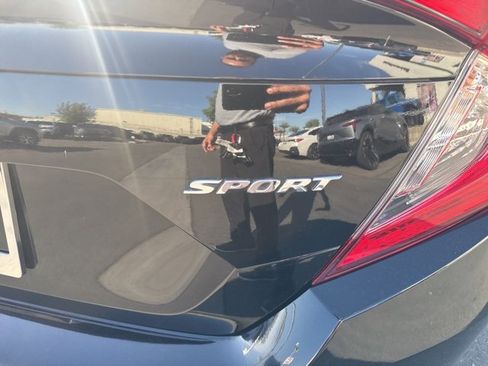 Used 2021 Honda Civic Sport image 28