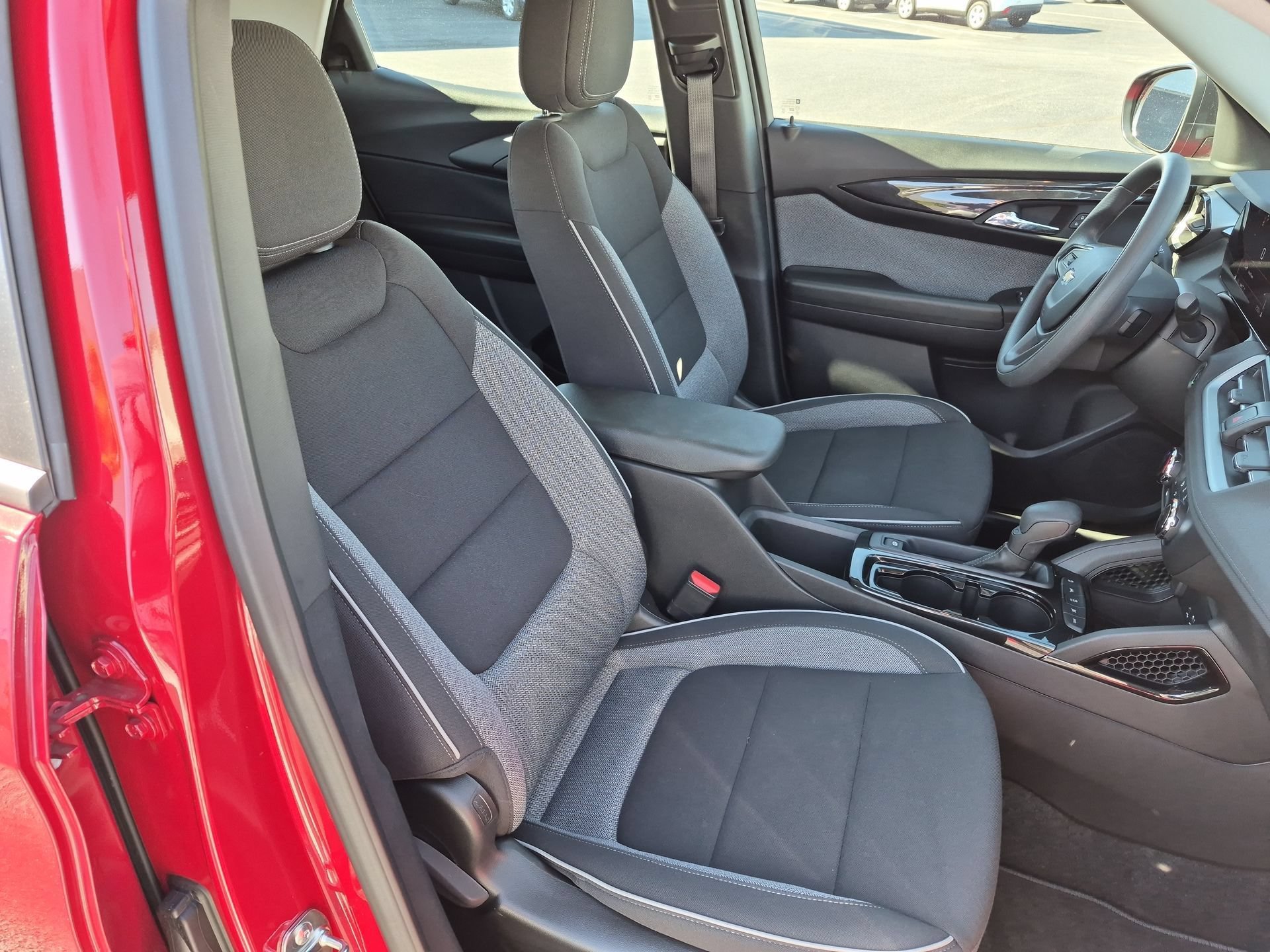 Certified 2026 Chevrolet TrailBlazer LS AWD/4WD image 26
