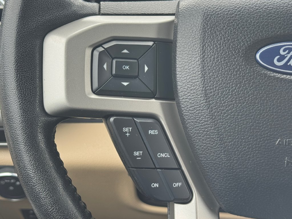 Used 2017 Ford F250 Lariat w/ Chrome Package AWD/4WD image 21