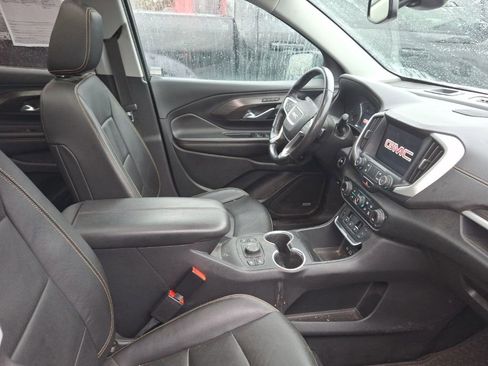 Used 2021 GMC Terrain SLT w/ Infotainment Package II image 13