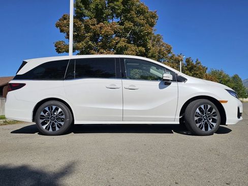New 2026 Honda Odyssey Elite image 10
