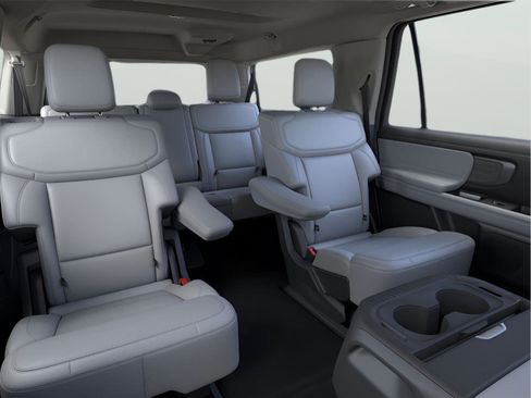 New 2026 Ford Expedition Max Platinum AWD/4WD image 11