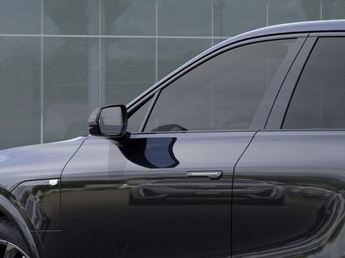 New 2026 Cadillac Lyriq V w/ LPO, Floor Liner Package image 12