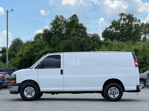 Used 2021 GMC Savana 2500 w/ Driver Convenience Package RWD image 8