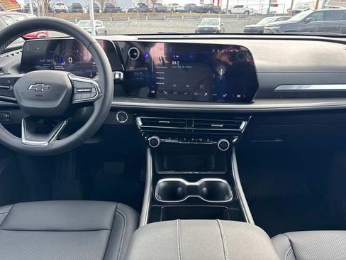 New 2026 Chevrolet Traverse LT w/ Midnight/Sport Edition FWD image 21