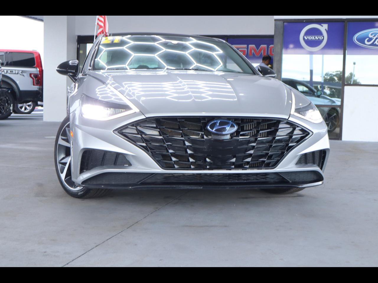 Used 2021 Hyundai Sonata Sport FWD image 1