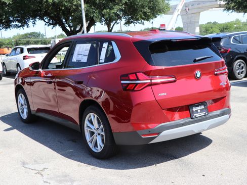 Used 2025 BMW X3 xDrive30i w/ Premium Package image 13