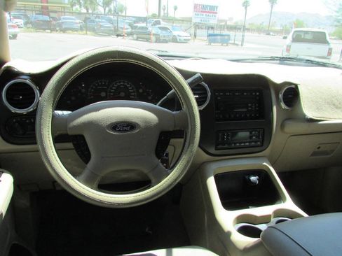 Used 2003 Ford Expedition Eddie Bauer image 34