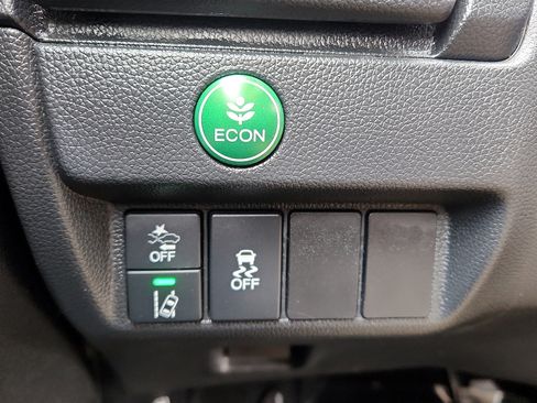 Used 2018 Honda Fit EX image 25