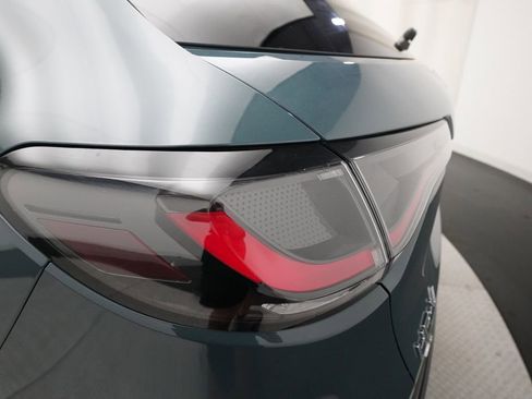 Certified 2024 Honda HR-V EX-L image 32