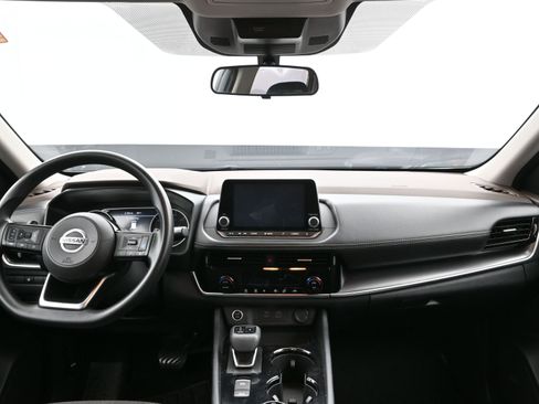 Used 2021 Nissan Rogue SV image 20