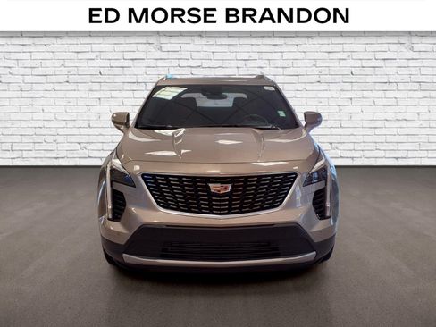 Certified 2023 Cadillac XT4 Premium Luxury w/ Technology Package FWD image 7