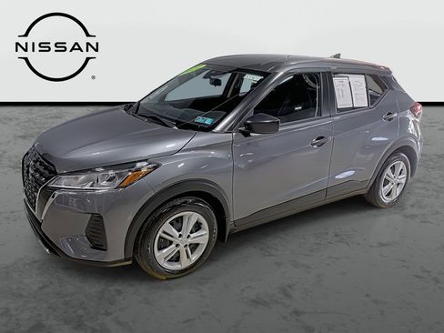 Used 2024 Nissan Kicks S FWD image 1