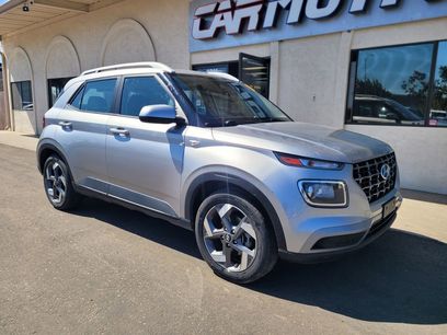 Used 2023 Hyundai Venue SEL