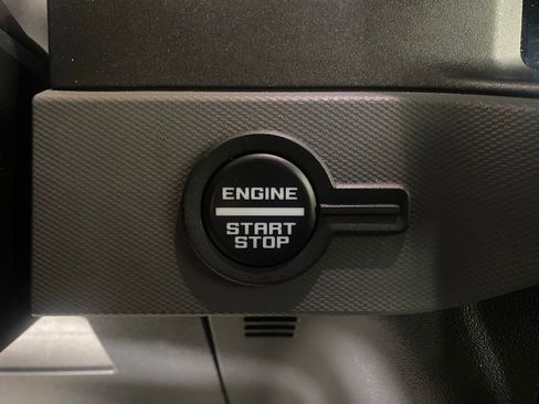 Used 2024 Ford Bronco Black Diamond image 20