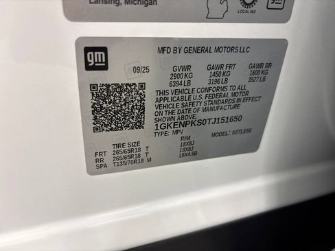 New 2026 GMC Acadia AT4 w/ LPO, Floor Liner Package image 42