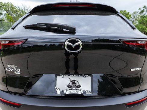 Used 2022 MAZDA CX-30 AWD 2.5 S w/ Select Package image 36