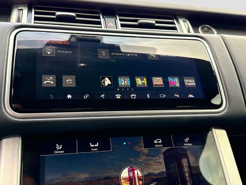 Used 2019 Land Rover Range Rover Long Wheelbase Supercharged image 29