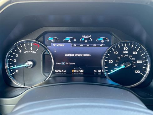 Used 2020 Ford Expedition XLT w/ Equipment Group 202A image 32