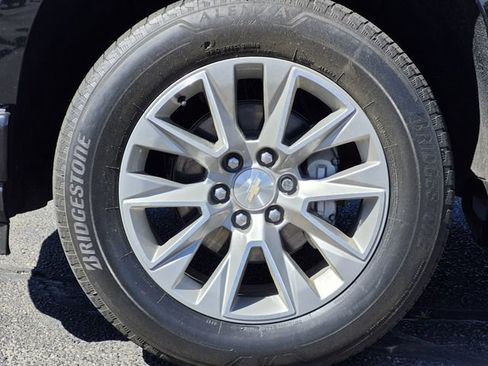 Used 2022 Chevrolet Silverado 1500 High Country AWD/4WD image 11