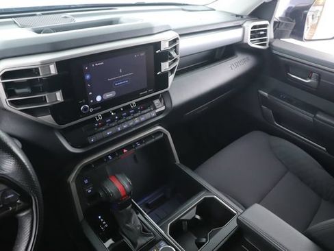 Used 2022 Toyota Tundra SR5 AWD/4WD image 27