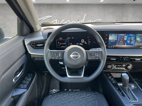 New 2026 Nissan Kicks SV w/ Cold Weather Package FWD image 22