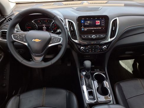 Used 2024 Chevrolet Equinox Premier image 32