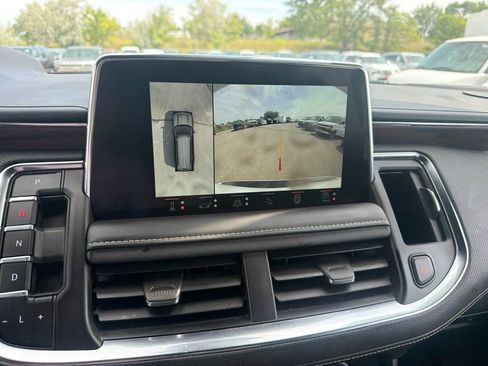 Certified 2023 Chevrolet Suburban Premier w/ Advanced Technology Package AWD/4WD image 17
