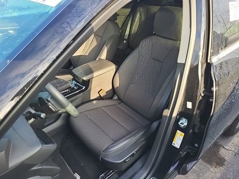 Used 2023 Buick Envision Preferred image 2