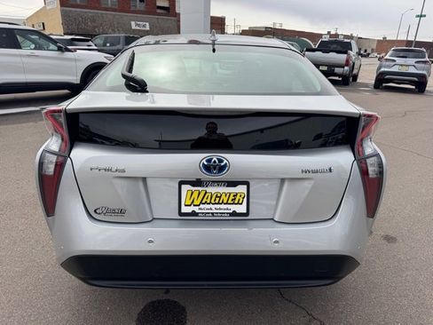 Used 2018 Toyota Prius Two w/ Prius Two Safety Plus Package image 4