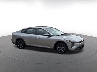 Used 2025 Kia K4 LXS video 2