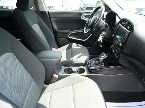 Used 2020 Kia Soul X-Line FWD image 18