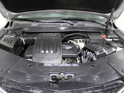 Used 2017 Chevrolet Equinox LS image 7