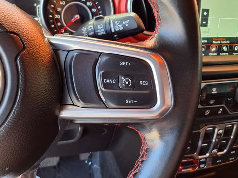 Used 2021 Jeep Wrangler Unlimited Rubicon AWD/4WD image 22