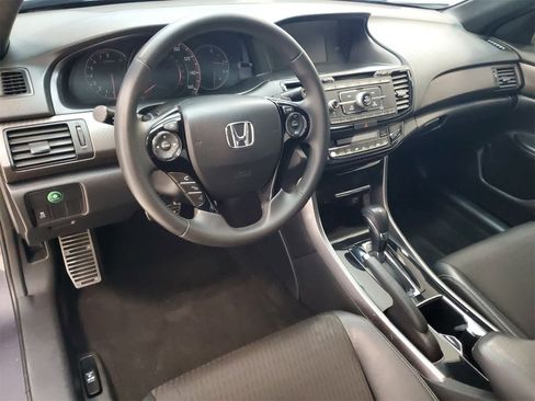 Used 2016 Honda Accord Sport image 15