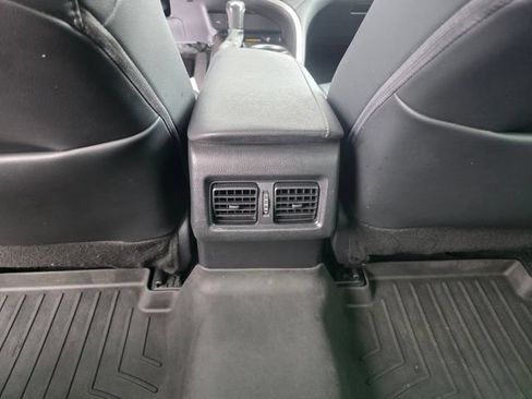 Used 2022 Toyota Camry XSE FWD image 20
