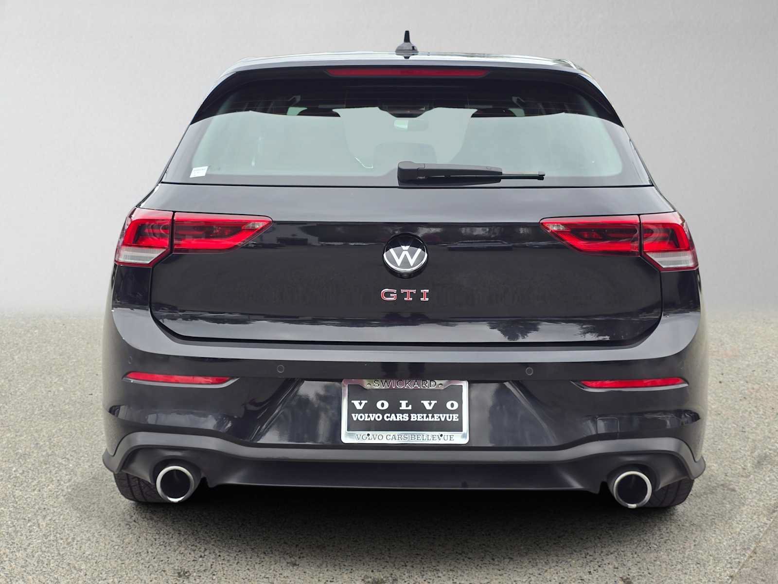 Used 2022 Volkswagen GTI S FWD image 4
