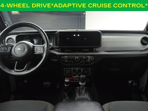 Used 2024 Jeep Wrangler Unlimited Sport AWD/4WD image 4