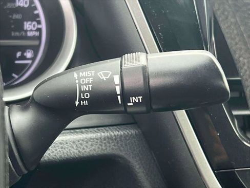 Certified 2021 Toyota Camry LE image 24