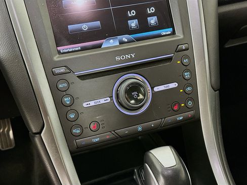 Used 2016 Ford Fusion Titanium FWD image 22