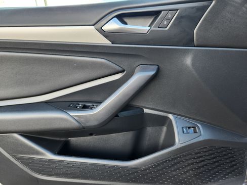 Certified 2019 Volkswagen Jetta S w/ Driver Assistance Package image 17