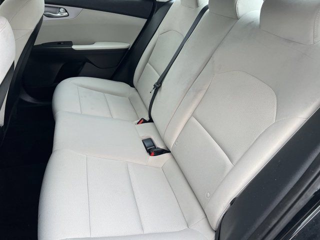 Used 2023 Kia Forte LXS w/ LXS Technology Package FWD image 32