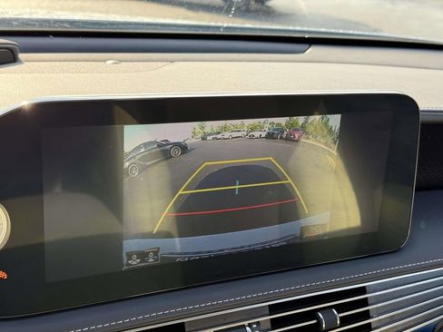 Used 2022 Lexus LS 500 F Sport w/ Accessory Package (Z1) AWD/4WD image 11