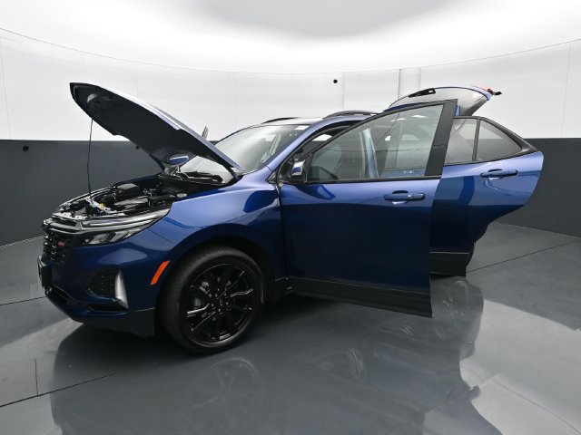 Used 2022 Chevrolet Equinox RS w/ RS Leather Package AWD/4WD image 30